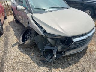 2021 Chevrolet Blazer AWD 2LT - Exterior Front Right Corner Image